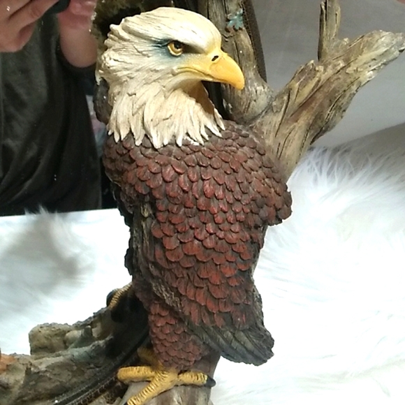 LAST DROP! Antique Bald Eagle & Babies On A Tree Limb Mirror In Great Condition - Picture 2 of 10
